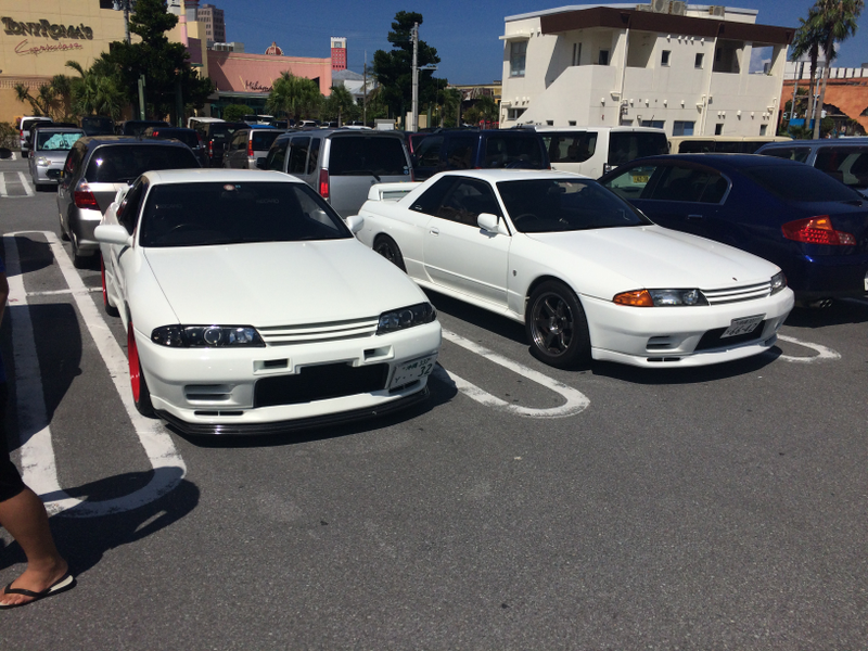 Illustration for article titled Okinawa Drivers Beware of White Cars